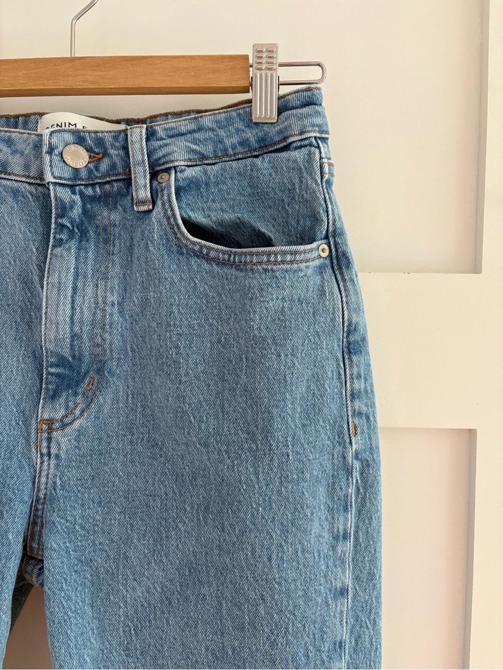 Aritzia Denim Forum Rowan Super Hi-Rise Straight Jean size 27 - Picture 3 of 9